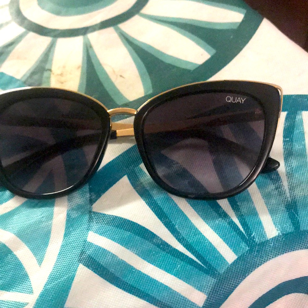 Sun glasses